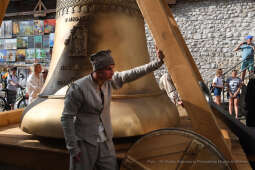 011jpg.jpg-Korowód Zygmuntowski z okazji obchodów 500-lecia dzwonu Zygmunt