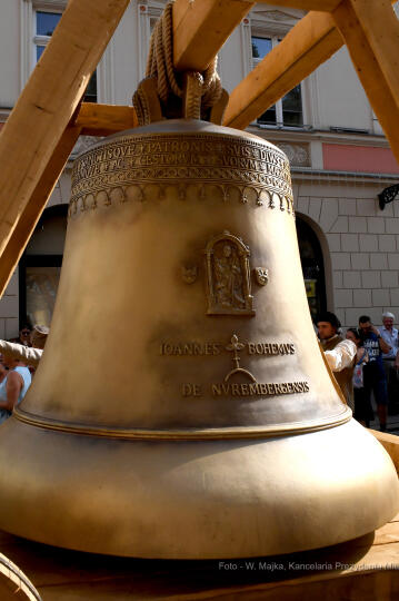 022jpg.jpg-Korowód Zygmuntowski z okazji obchodów 500-lecia dzwonu Zygmunt