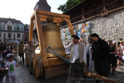 033jpg.jpg-Korowód Zygmuntowski z okazji obchodów 500-lecia dzwonu Zygmunt