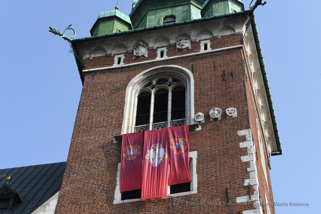 1111jpg.jpg-Korowód Zygmuntowski z okazji obchodów 500-lecia dzwonu Zygmunt  Autor: W. Majka