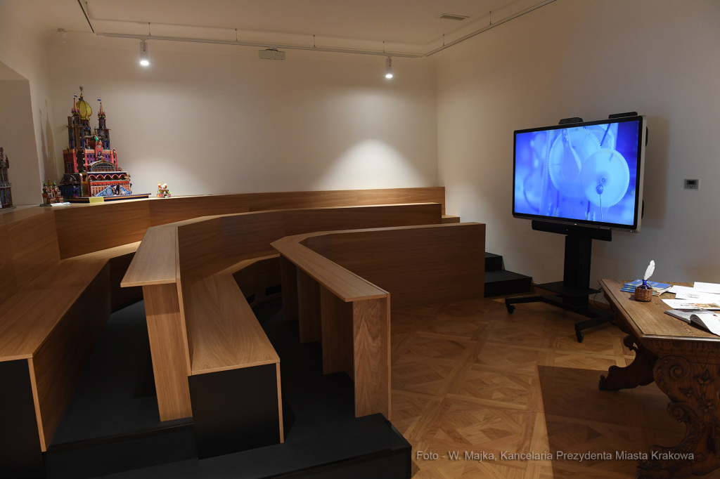 4242jpg.jpg-Otwarcie Krzysztoforów  Autor: W. Majka