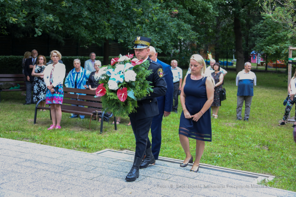 bs_210725_2479.jpg-Wola Justowska, Rocznica, Wojna  Autor: B. Świerzowski