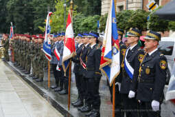 bs_210801_2823.jpg-77. rocznica Powstania Warszawskiego, Plac Matejki, Uroczystości