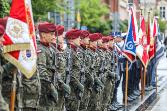 bs_210801_2854.jpg-77. rocznica Powstania Warszawskiego, Plac Matejki, Uroczystości