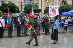 bs_210801_2926.jpg-77. rocznica Powstania Warszawskiego, Plac Matejki, Uroczystości