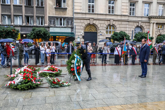 bs_210801_2951.jpg-77. rocznica Powstania Warszawskiego, Plac Matejki, Uroczystości