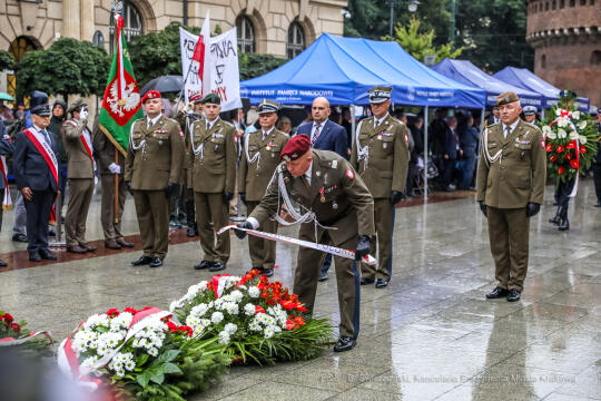 bs_210801_2980.jpg-77. rocznica Powstania Warszawskiego, Plac Matejki, Uroczystości