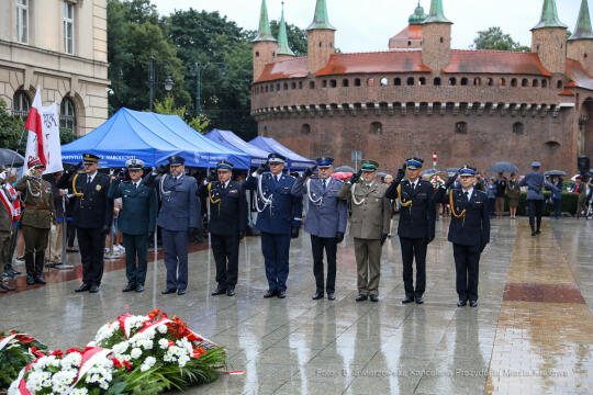 bs_210801_3012.jpg-77. rocznica Powstania Warszawskiego, Plac Matejki, Uroczystości