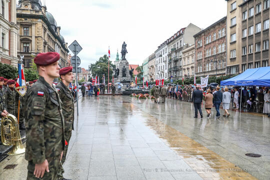 bs_210801_3014.jpg-77. rocznica Powstania Warszawskiego, Plac Matejki, Uroczystości
