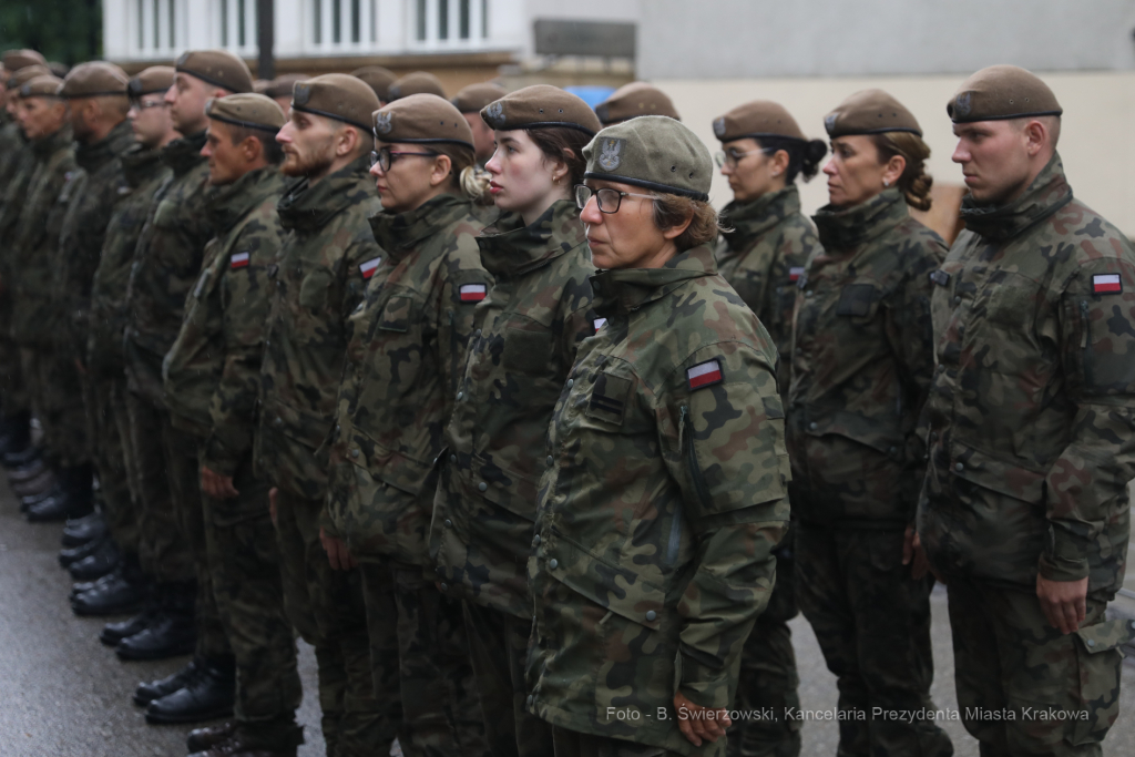 bs_210806_3291.jpg-Kadrówka, Oleandry, Majchrowski  Autor: B. Świerzowski