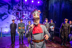 bs_210805_5096.jpg-Lekcja Śpiewania, Kadrówka