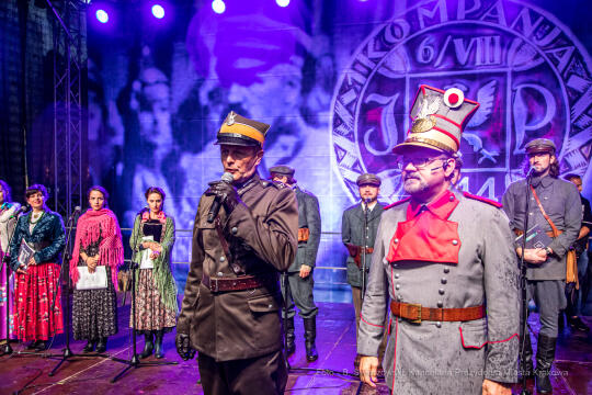 bs_210805_5123.jpg-Lekcja Śpiewania, Kadrówka