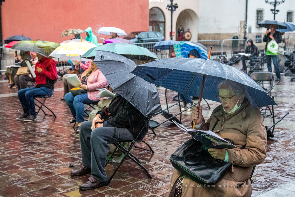 bs_210805_5160.jpg-Lekcja Śpiewania, Kadrówka  Autor: B. Świerzowski