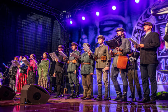 bs_210805_5254.jpg-Lekcja Śpiewania, Kadrówka