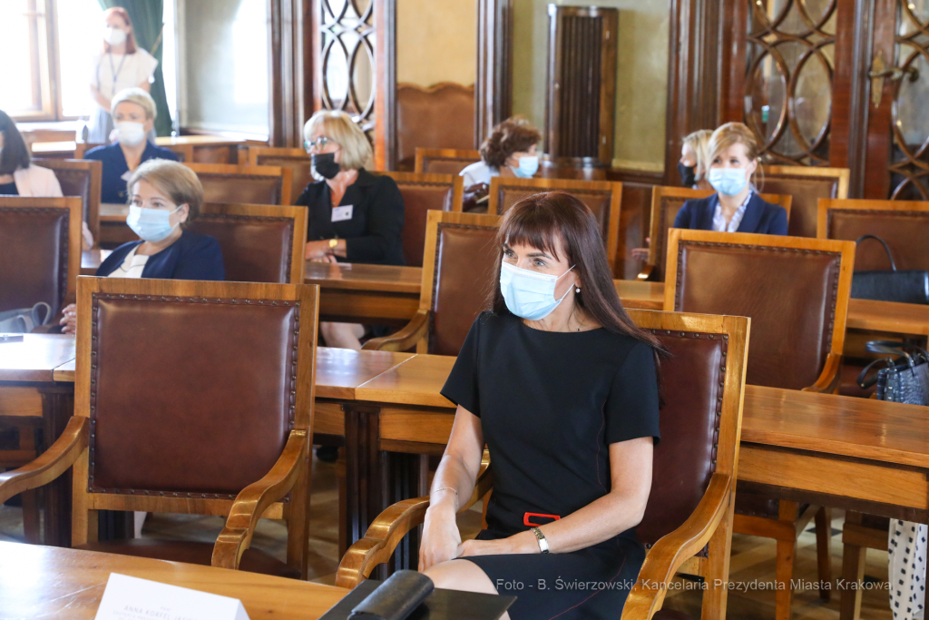 bs_210819_5069.jpg-Dyrektorzy, Szkoły, Korfel - Jasińska  Autor: B. Świerzowski