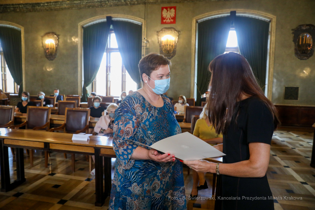 bs_210819_5262.jpg-Dyrektorzy, Szkoły, Korfel - Jasińska  Autor: B. Świerzowski