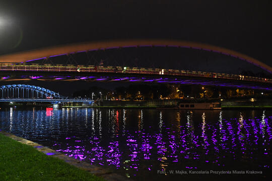 1414jpg.jpg-kładka Bernatka w 30. rocznicę wolności Ukrainy