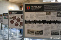 bs_210825_5854.jpg-Turniej krakowskich 100-latków - otwarcie wystawy