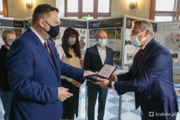 bs_210825_5882.jpg-Turniej krakowskich 100-latków - otwarcie wystawy