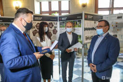 bs_210825_5898.jpg-Turniej krakowskich 100-latków - otwarcie wystawy