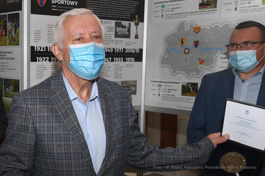 066jpg.jpg-100-lecie klubów sportowych - wystawa