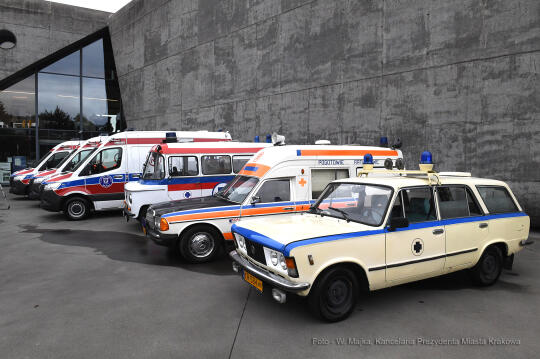 011jpg.jpg-130-lecie Pogotowia