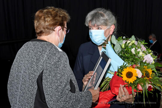 2525jpg.jpg-130-lecie Pogotowia