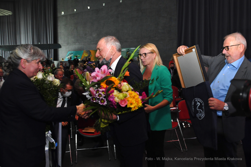 2727jpg.jpg-130-lecie Pogotowia  Autor: W. Majka