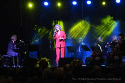 3030jpg.jpg-130-lecie Pogotowia