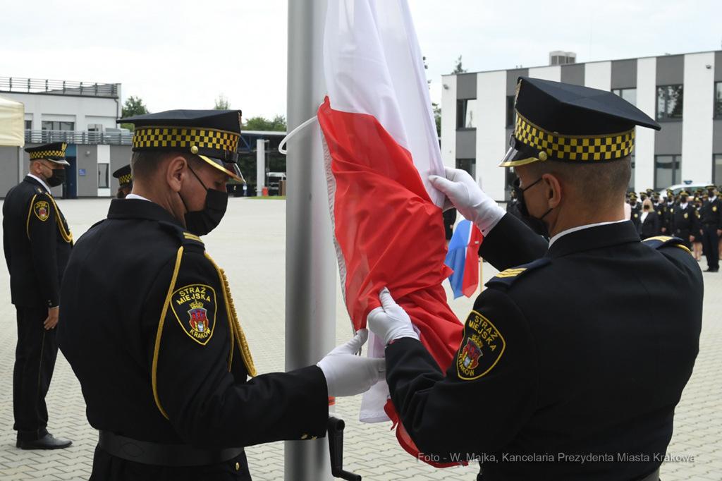 044jpg.jpg-130-lecie Straży miejskiej  Autor: W. Majka