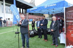 dscn0091.jpg-Turniej krakowskich 100-latków