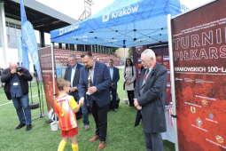 dscn0126.jpg-Turniej krakowskich 100-latków