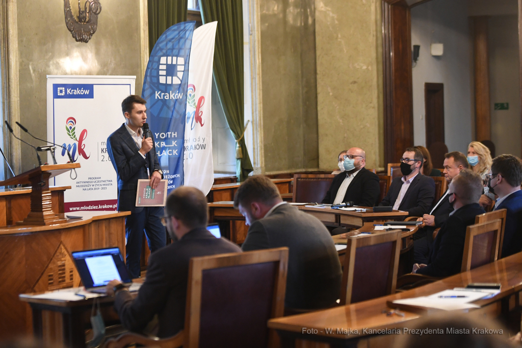 022jpg.jpg-Youth.Krak.Hacka  Autor: W. Majka