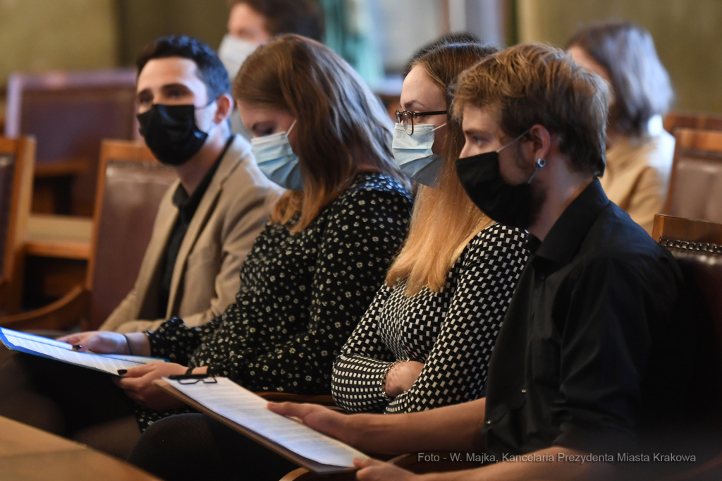 033jpg.jpg-Youth.Krak.Hacka  Autor: W. Majka