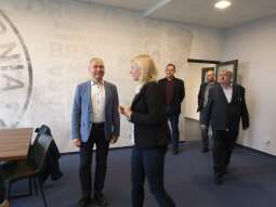 img_20210831_163823.jpg-Komisja Sportu i Kultury Fizycznej na stadionie RKS Garbarnia