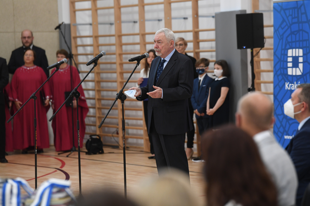 dsc_1444 kopia.jpg-Inauguracja roku szkolnego w nowo wybudowanej Szkole Podstawowej nr 14  Autor: W. Majka