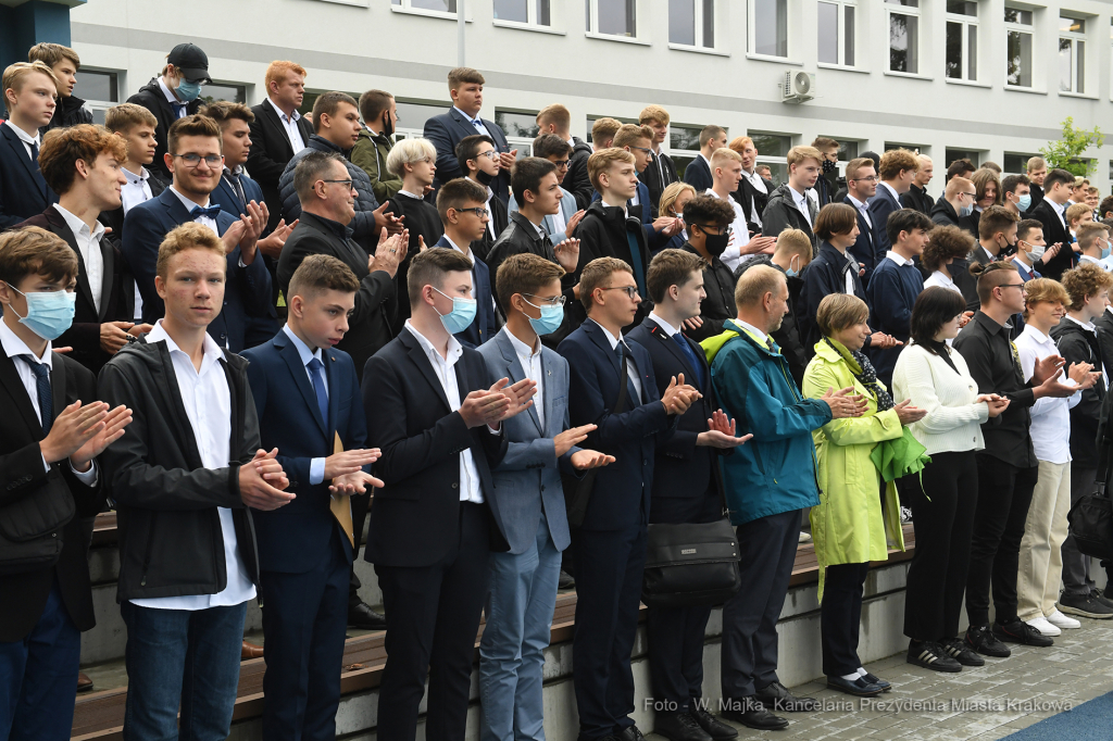 066jpg.jpg-rozpoczęcie roku w Zespole Szkół nr 1  Autor: W. Majka