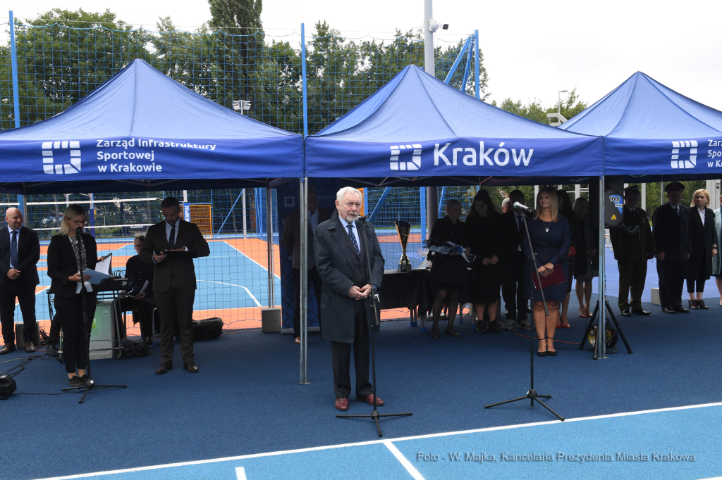 1111jpg.jpg-rozpoczęcie roku w Zespole Szkół nr 1  Autor: W. Majka