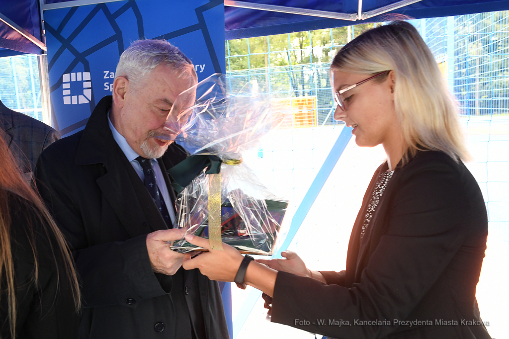 1515jpg.jpg-rozpoczęcie roku w Zespole Szkół nr 1  Autor: W. Majka