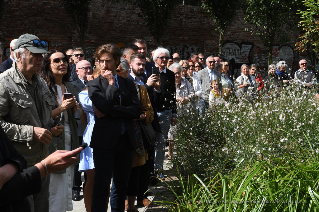 044jpg.jpg-skwer im Janiny Paradowskiej  Autor: W. Majka