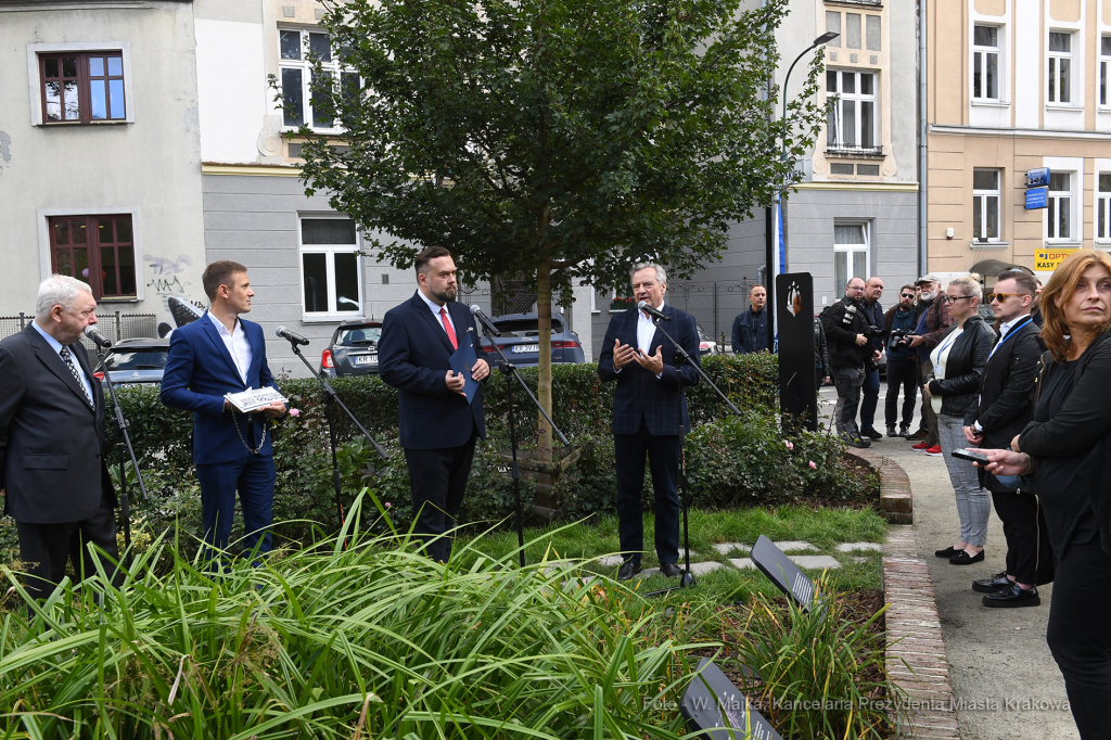 088jpg.jpg-skwer im Janiny Paradowskiej  Autor: W. Majka