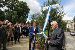 bs_210902_0014.jpg-skwer im. Janiny Parandowskiej