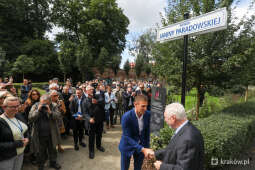 bs_210902_0054.jpg-skwer im. Janiny Parandowskiej