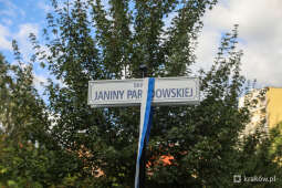 bs_210902_8235.jpg-skwer im. Janiny Parandowskiej