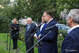 bs_210902_8258.jpg-skwer im. Janiny Parandowskiej