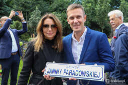 bs_210902_8305.jpg-skwer im. Janiny Parandowskiej