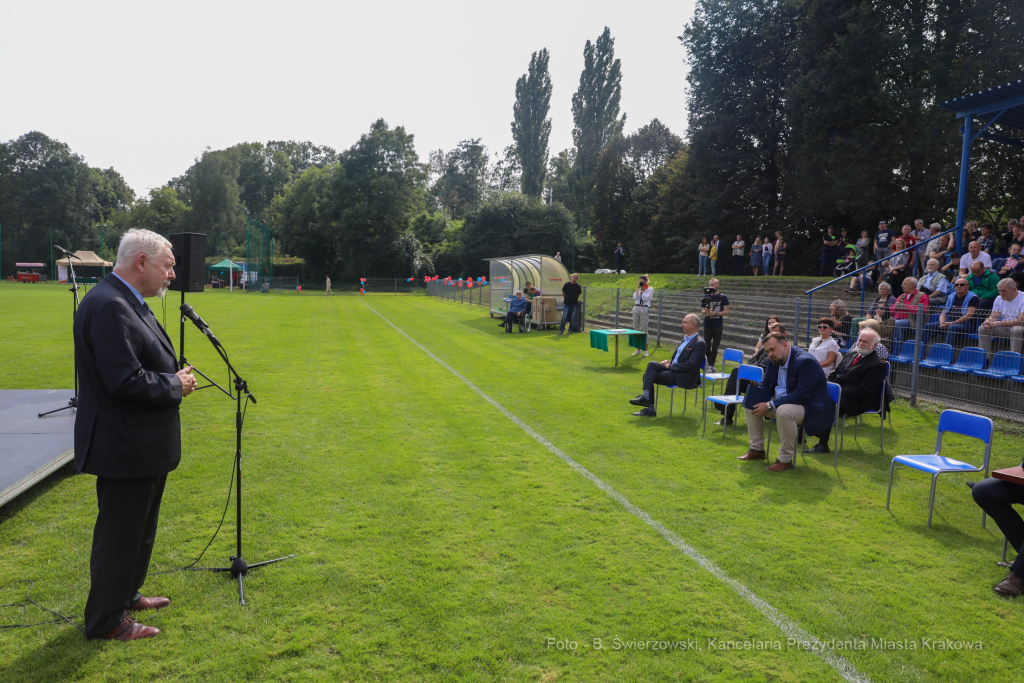 bs_210904_8739.jpg-Dąbski Klub Sportowy, Sto Lat Klubu, Majchrowski  Autor: B. Świerzowski