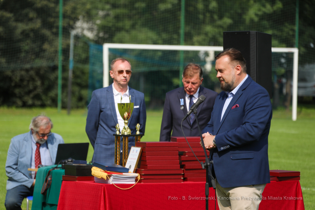 bs_210904_8785.jpg-Dąbski Klub Sportowy, Sto Lat Klubu, Majchrowski  Autor: B. Świerzowski