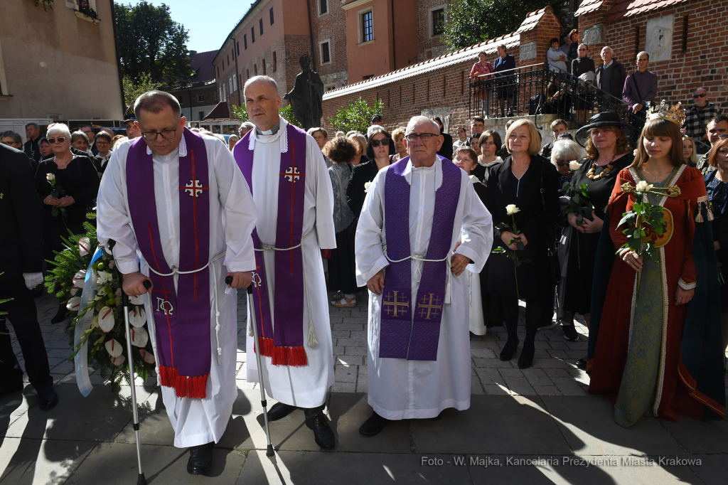 044jpg.jpg-nieszpory żałobne Ks. Prałata Zdzisława Sochackiego  Autor: W. Majka