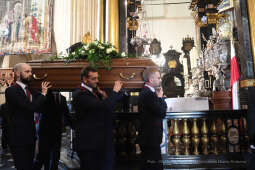 1010jpg.jpg-nieszpory żałobne Ks. Prałata Zdzisława Sochackiego